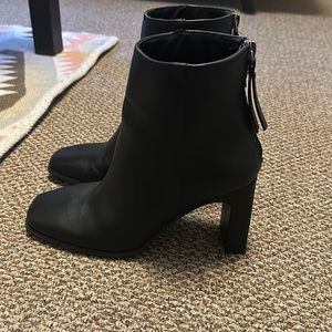 Maurice’s short booties